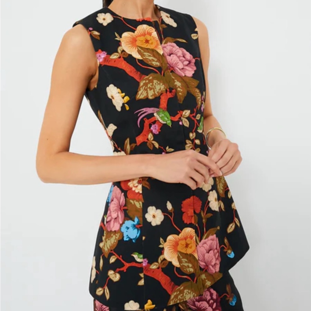 NWT Tuckernuck Floral Sleeveless Tunic